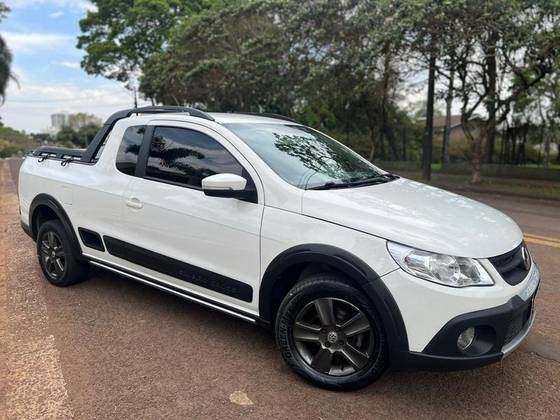 VOLKSWAGEN SAVEIRO 1.6 CROSS CE 8V FLEX 2P MANUAL VOLKSWAGEN SAVEIRO 1.6 CROSS CE 8V FLEX 2P MANUAL